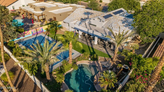 Building Photo - 12528 N 78th St