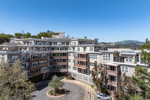 Building Photo - 33 North Apartments