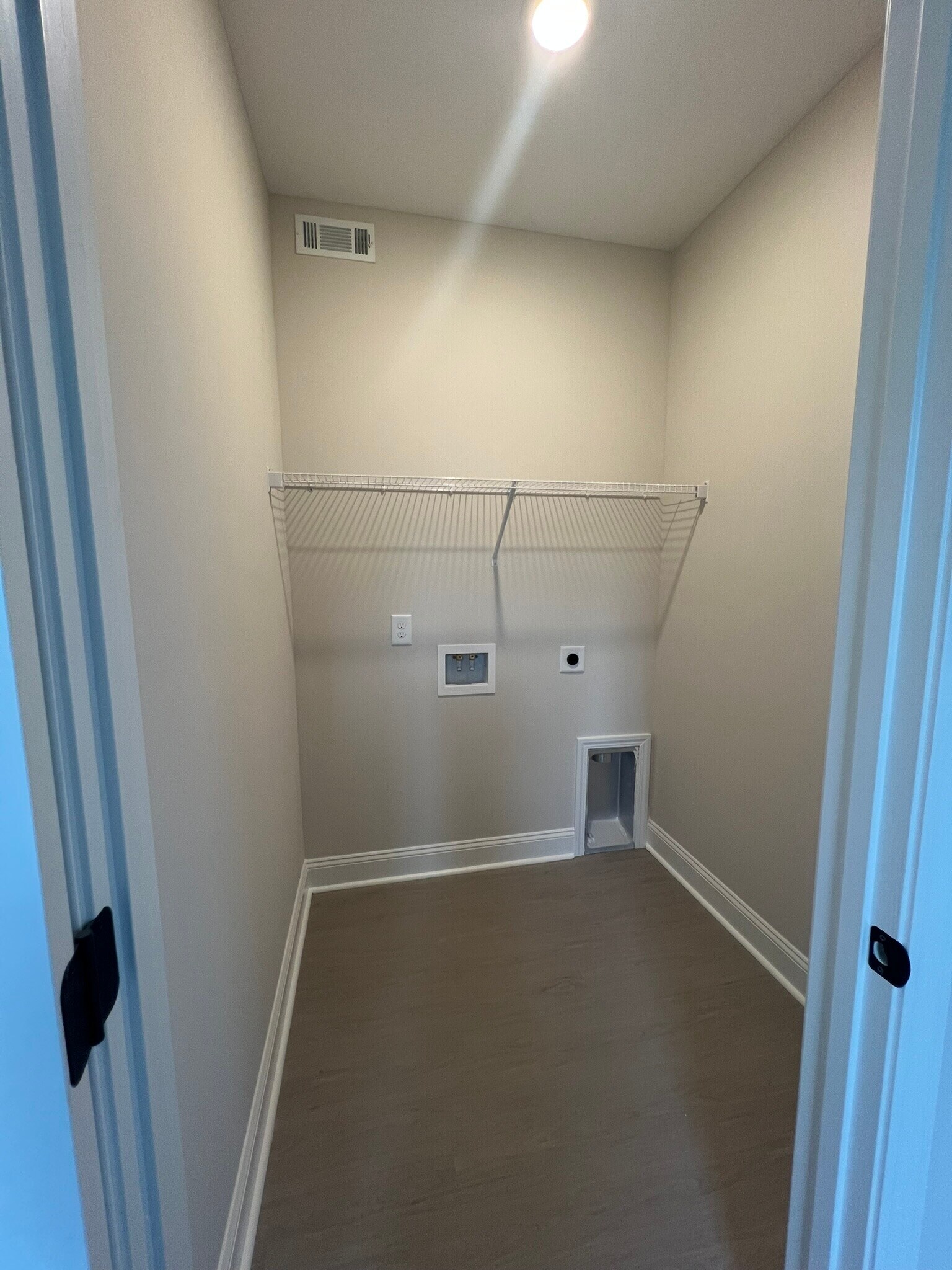 Building Photo - 102 Bennett St