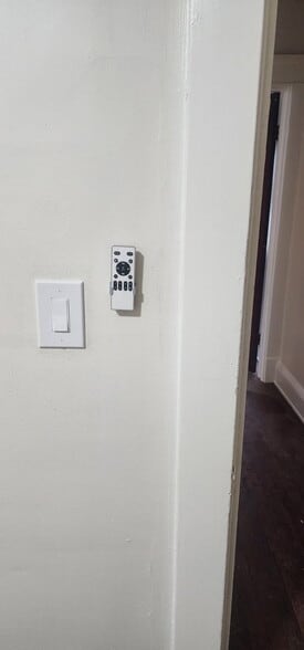 ceiling fan controls - 2041 Elbur Ave