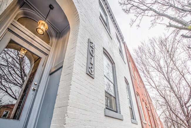 Building Photo - 2013 S 11th St