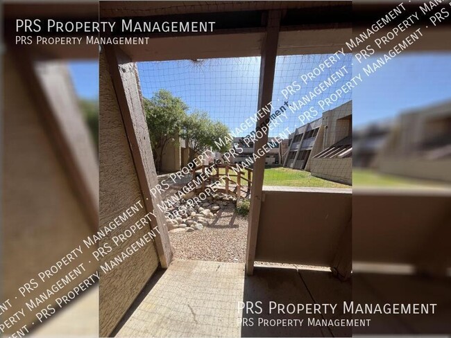 Building Photo - 1321 S Marilyn Ann Dr