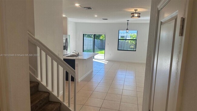 Building Photo - 25282 SW 108th Ave