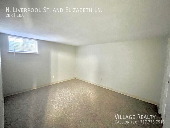 Building Photo - 55 N Liverpool St