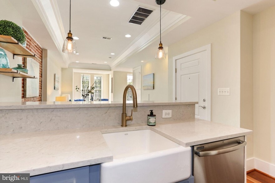 Building Photo - 1435 Euclid St NW