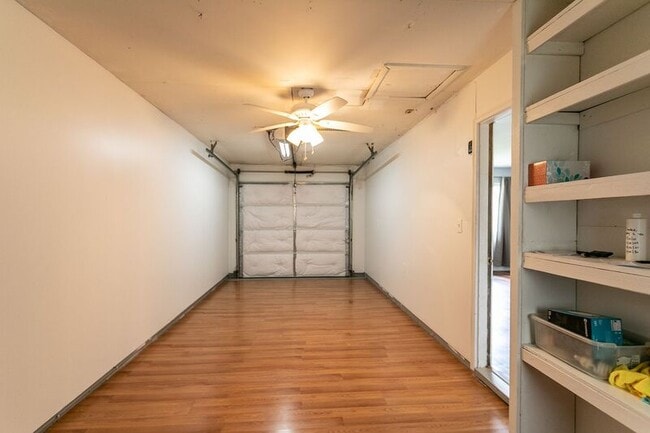 Building Photo - 4759 Arnold Ave