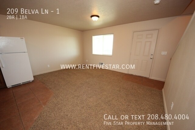 Building Photo - 209 Belva Ln