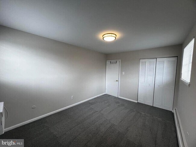 Building Photo - 50 N Fellowship Rd