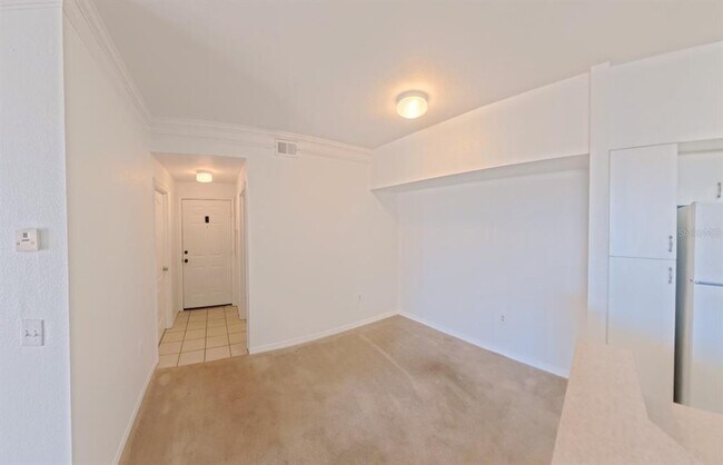 Building Photo - 4170 Central Sarasota Pkwy