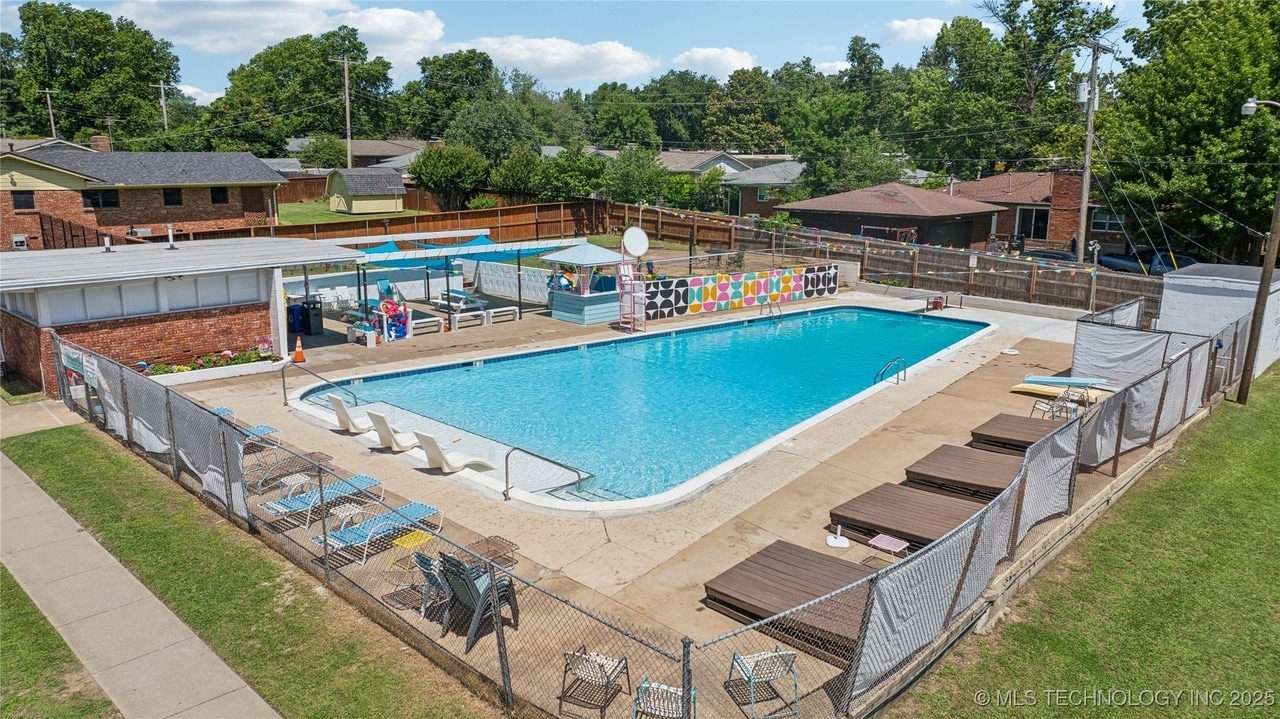Community pool - 4903 E 25th St