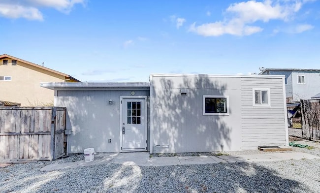 Building Photo - 2560-62 L St