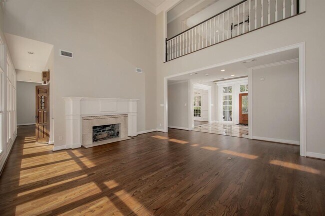 Building Photo - 83 S Longspur Dr