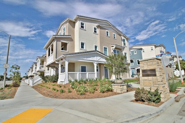 Building Photo - The Westerlies | 4 bedroom + 3.5 bathroom ...