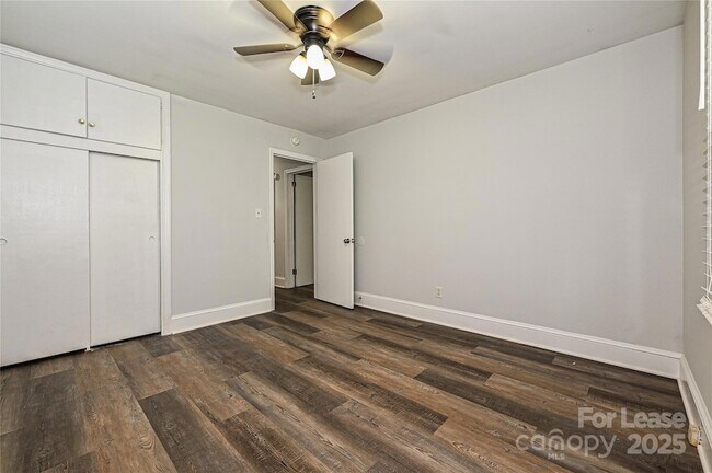 Building Photo - 2256 Kilborne Dr