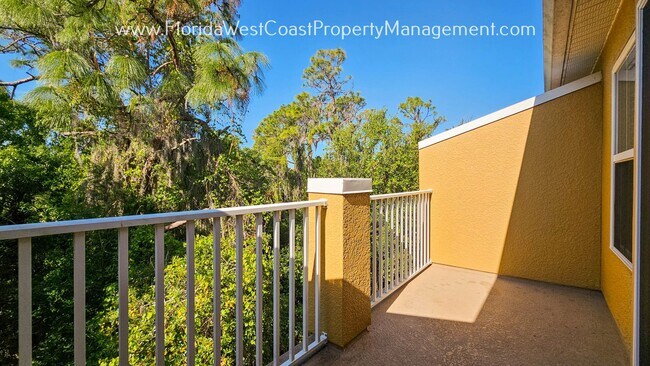 Building Photo - OUTSTANDING 2 Bedroom / 2.5 Bath / 2 Car Tandem Garage ! WILLOWBROOK- LAKEWOOD RANCH!