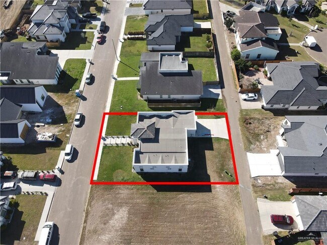 Building Photo - 31 Tierra Escondido