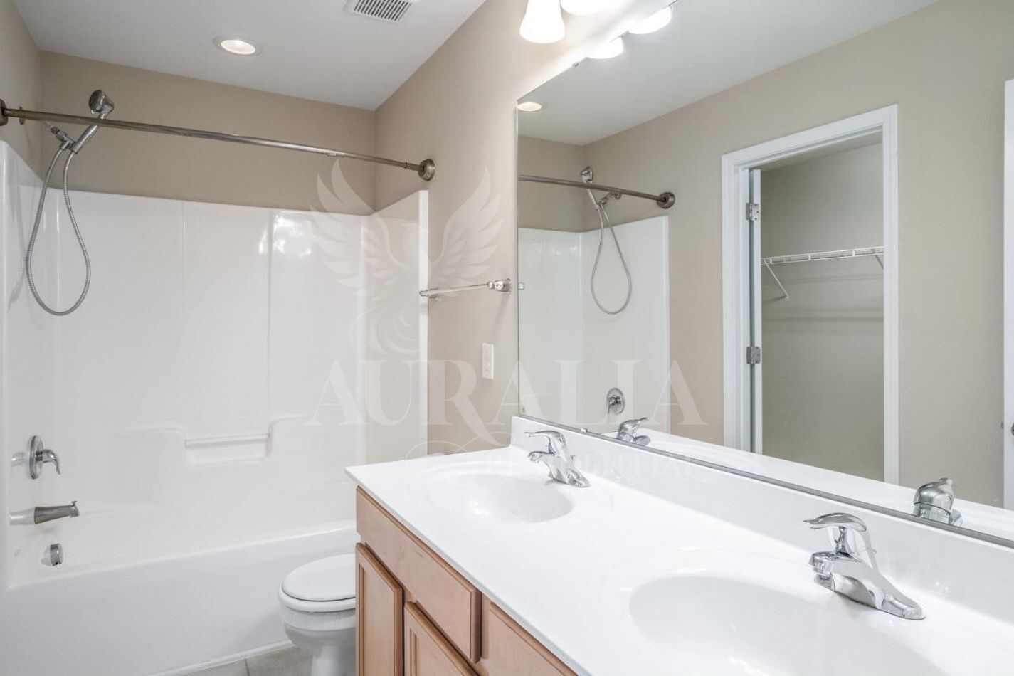 Building Photo - 4430 Hillsgrove Rd