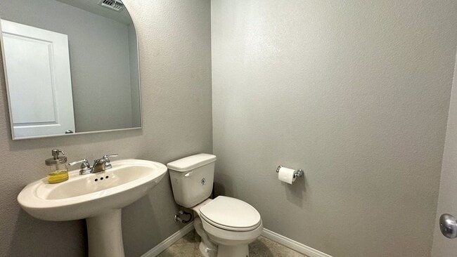 Building Photo - Smart, Stylish & Spacious – A Home That Ha...