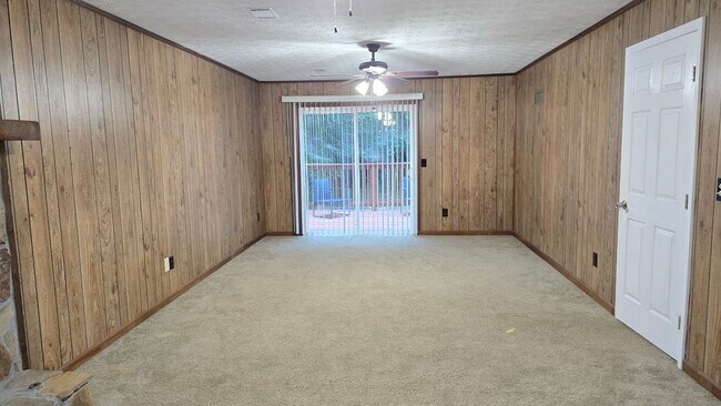 Building Photo - 5037 Camden Ct SW