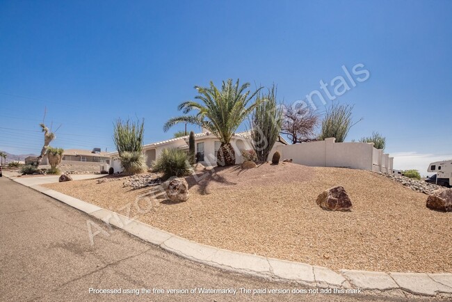 Building Photo - FURNISHED POOL HOME WITH VIEW