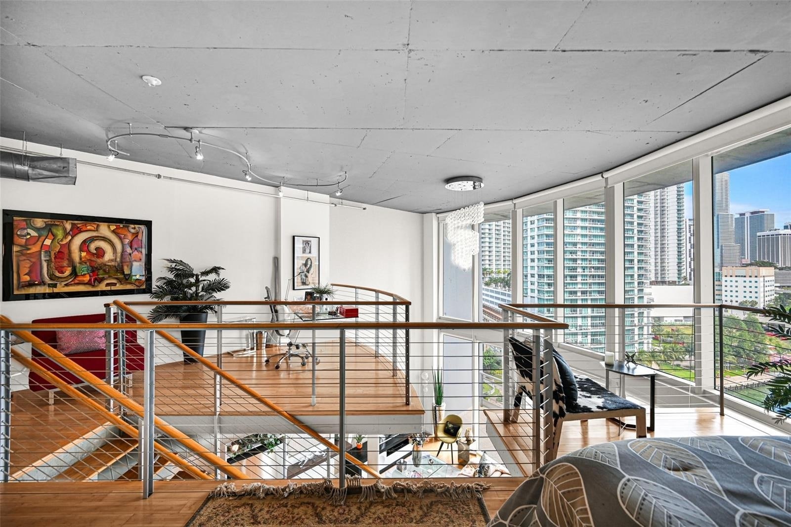 Building Photo - 690 SW 1st Ct