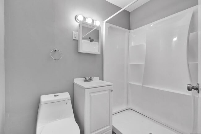 Building Photo - 10 Cemetery Ave