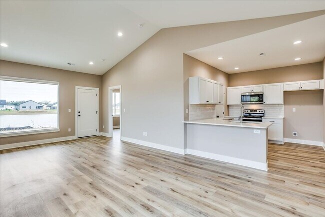 Building Photo - Northgate-Maxine Plan