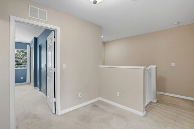 Building Photo - 3383 Antica St