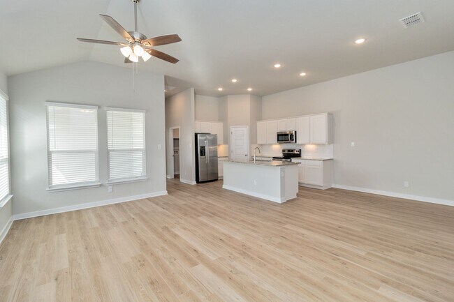 Building Photo - 299 Colgin Dr