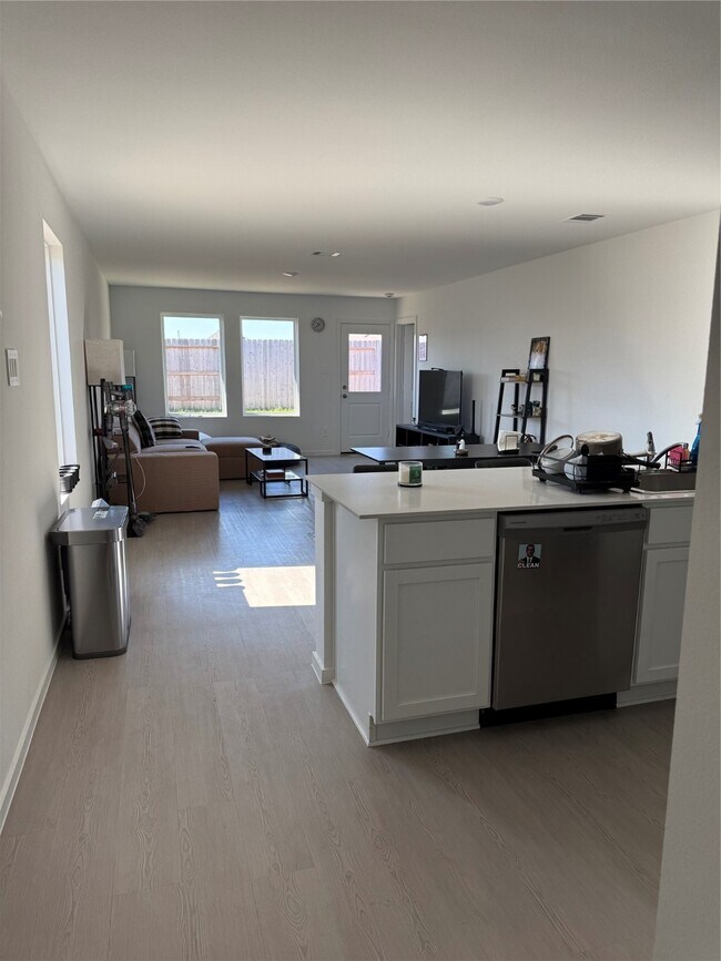 Building Photo - 16722 Largetooth Aspen Ln