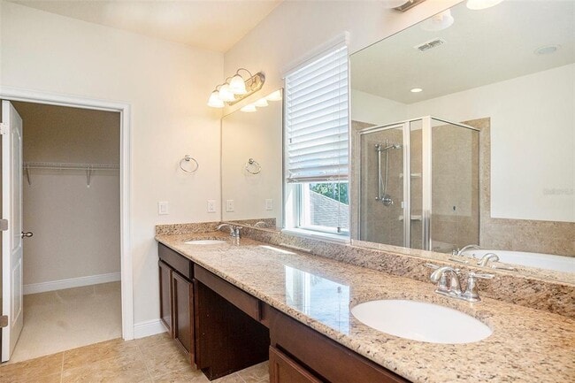 Building Photo - 11428 Quiet Forest Dr