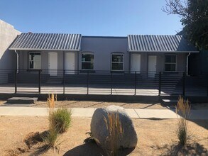 Building Photo - DOWNING3016