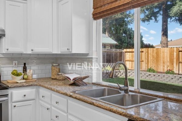 Building Photo - 3180 Mount Tamalpais Dr