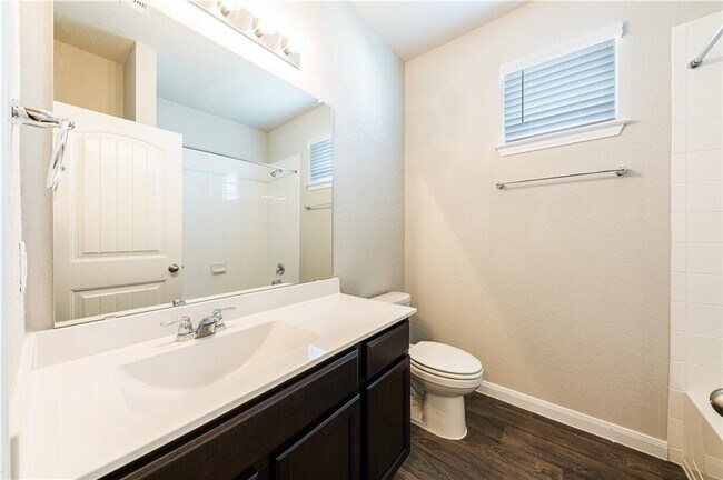 Building Photo - 109 Jubilee Dr