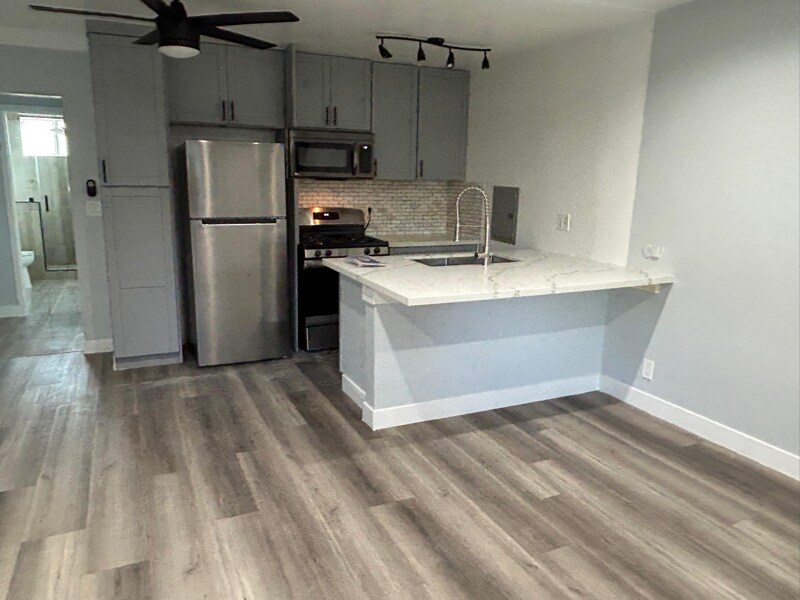 Building Photo - 4660 Kester Ave