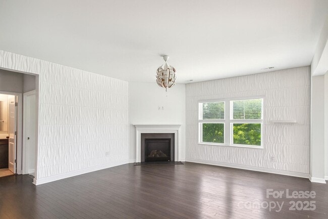 Building Photo - 2169 Grist Mill Dr SW