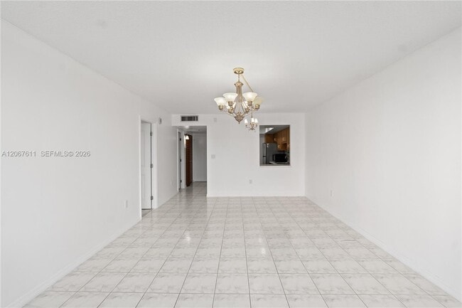 Building Photo - 1351 NE Miami Gardens Dr