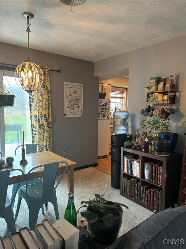 Building Photo - 214 Wildwood