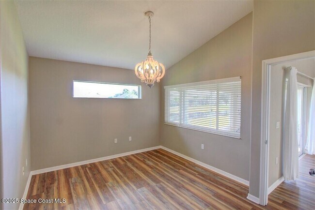 Building Photo - 4141 Chardonnay Dr