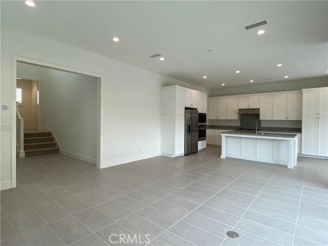 Building Photo - 120 Spotted Quail