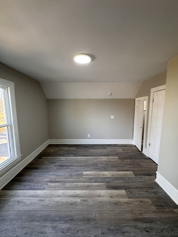 Building Photo - 541 W Auburn Ave