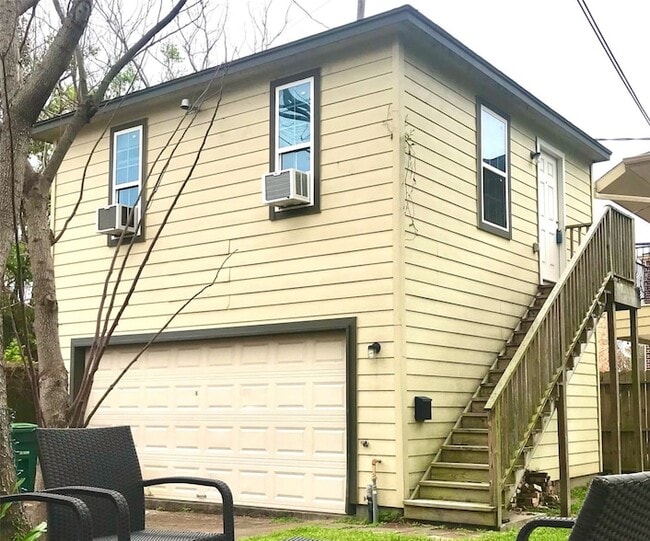 Building Photo - 3008 Wichita St