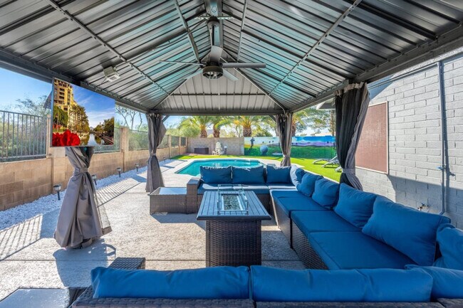 Building Photo - 14615 N 22nd Ln