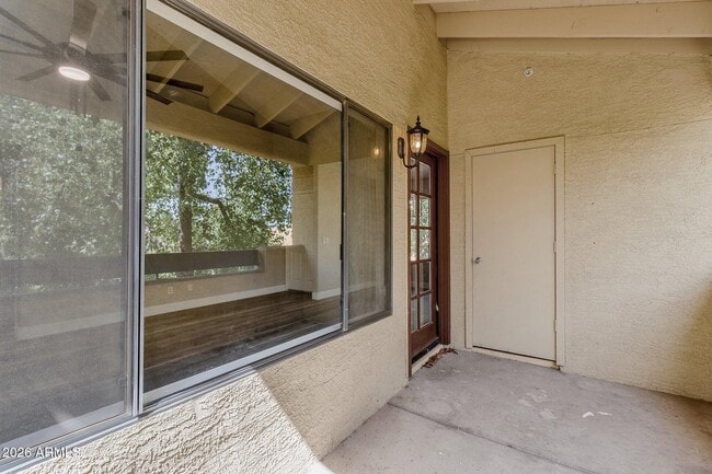 Building Photo - 7008 E Gold Dust Ave