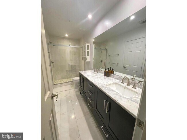 Building Photo - 8406 Bells Ridge Terrace
