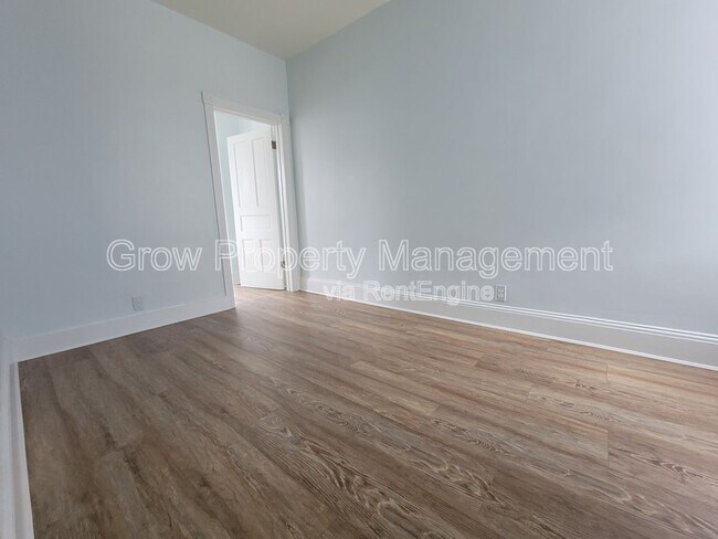 Building Photo - 3632 Earp St