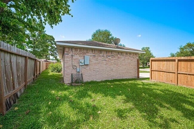 Building Photo - 3234 Mourning Dove Dr