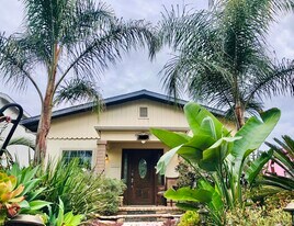 Building Photo - 2919 W 75th St