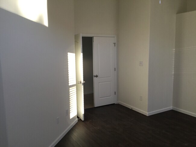 Building Photo - 3809 Calming Meadows Ct