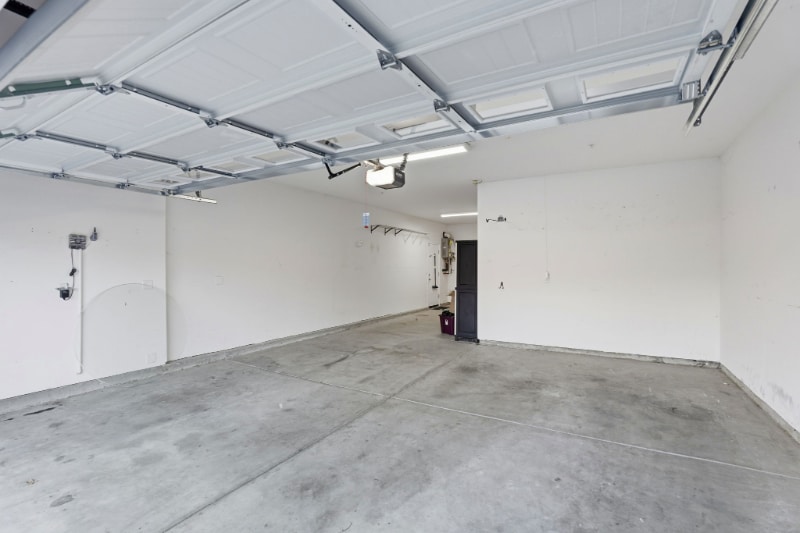 Building Photo - 1818 Tarragon Dr